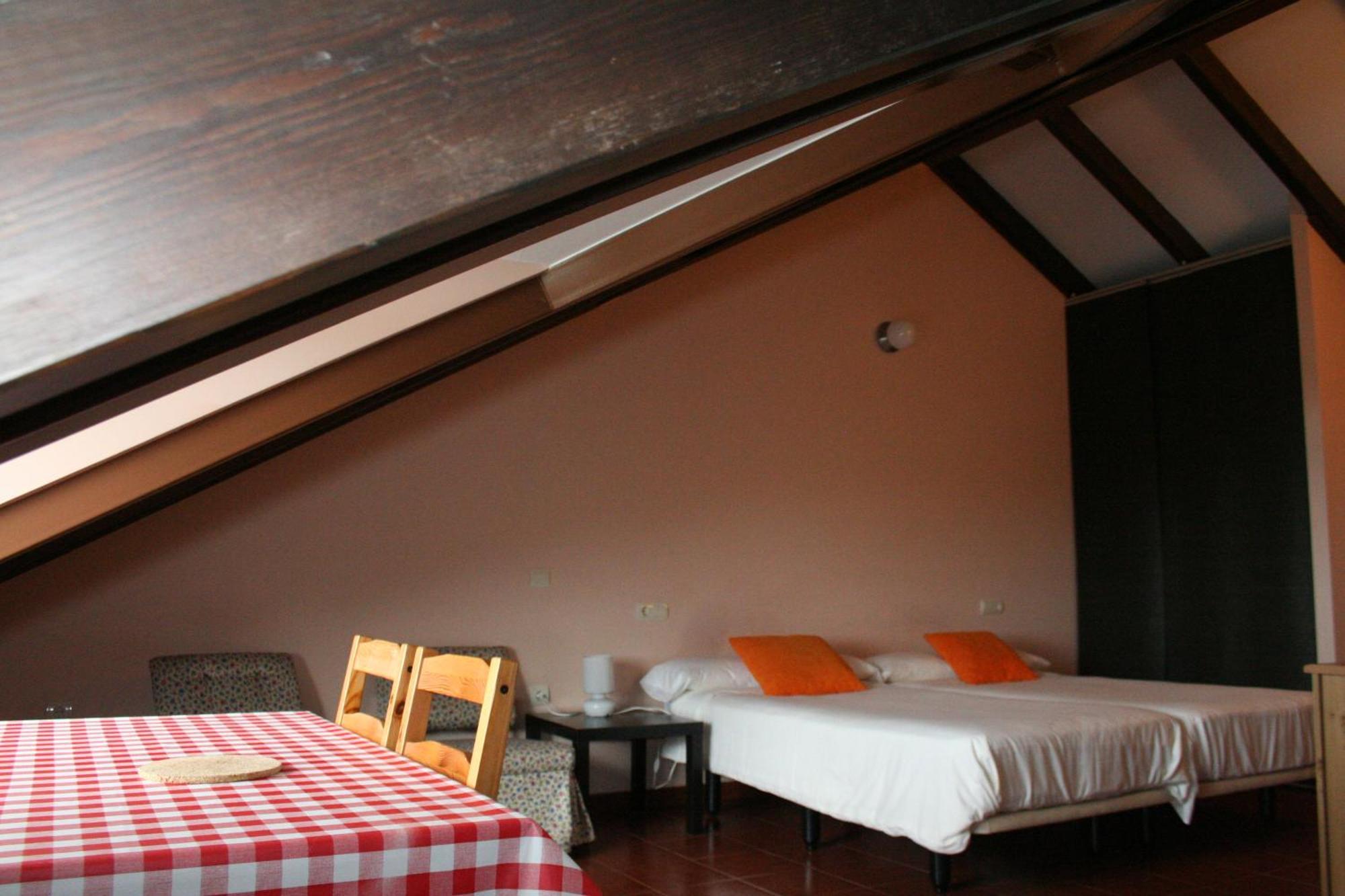 Casa Tesera El Franco Cameră foto